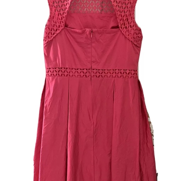 Calvin Klein Size 6 Pink Coral Sleeveless Dress Lace Accents Knee Length - Picture 5 of 7